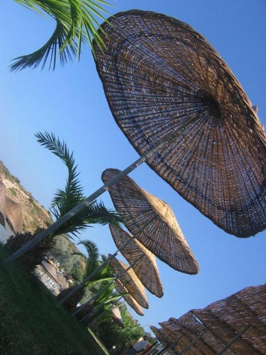 Teras Motel โฟชา ภายนอก รูปภาพ