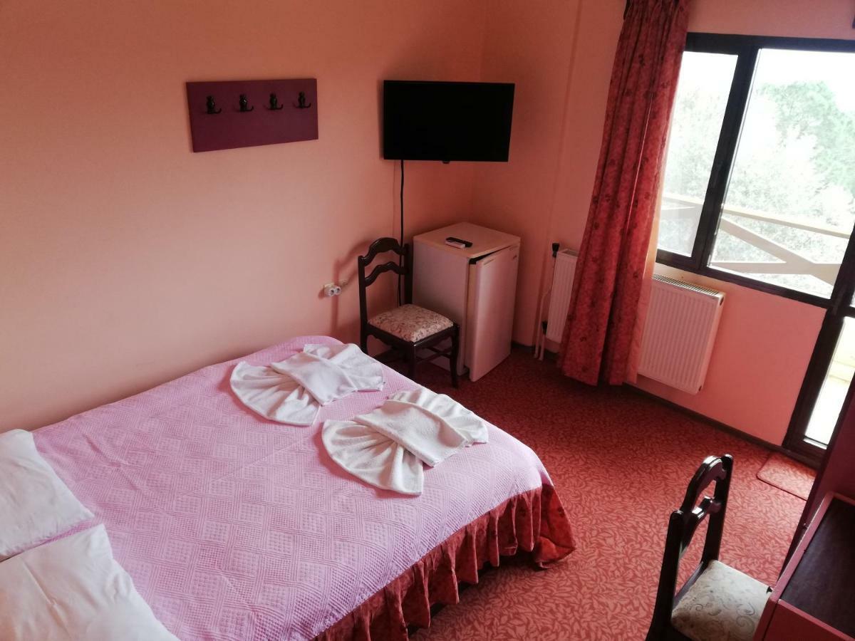 Teras Motel โฟชา ภายนอก รูปภาพ